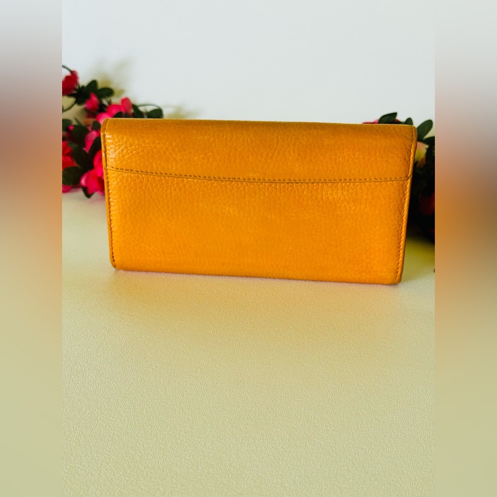 Louis Vuitton Rare Capucines Python Wallet - image 2